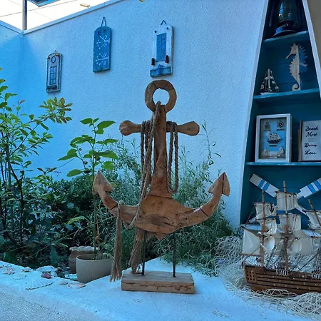 Santorini-novi Sad Vilă *