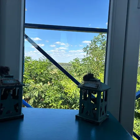 Vilă Santorini-novi Sad Rakovac