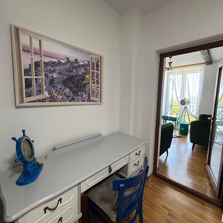 Vilă Santorini-novi Sad *