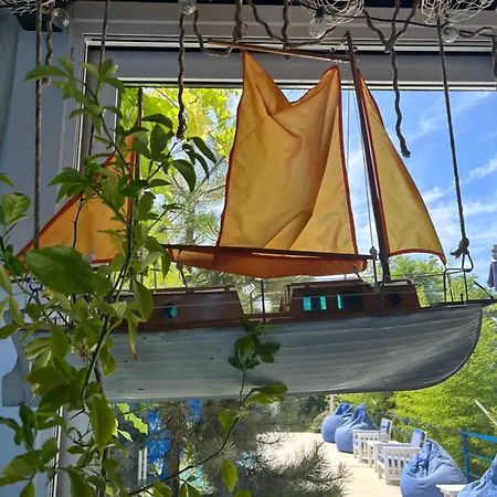 Vilă Santorini-novi Sad *